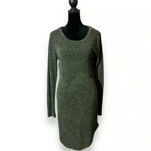 Ultra Flirt Size Large Green Lightweight Long Sleeve Simple Midi Sweater Dress
